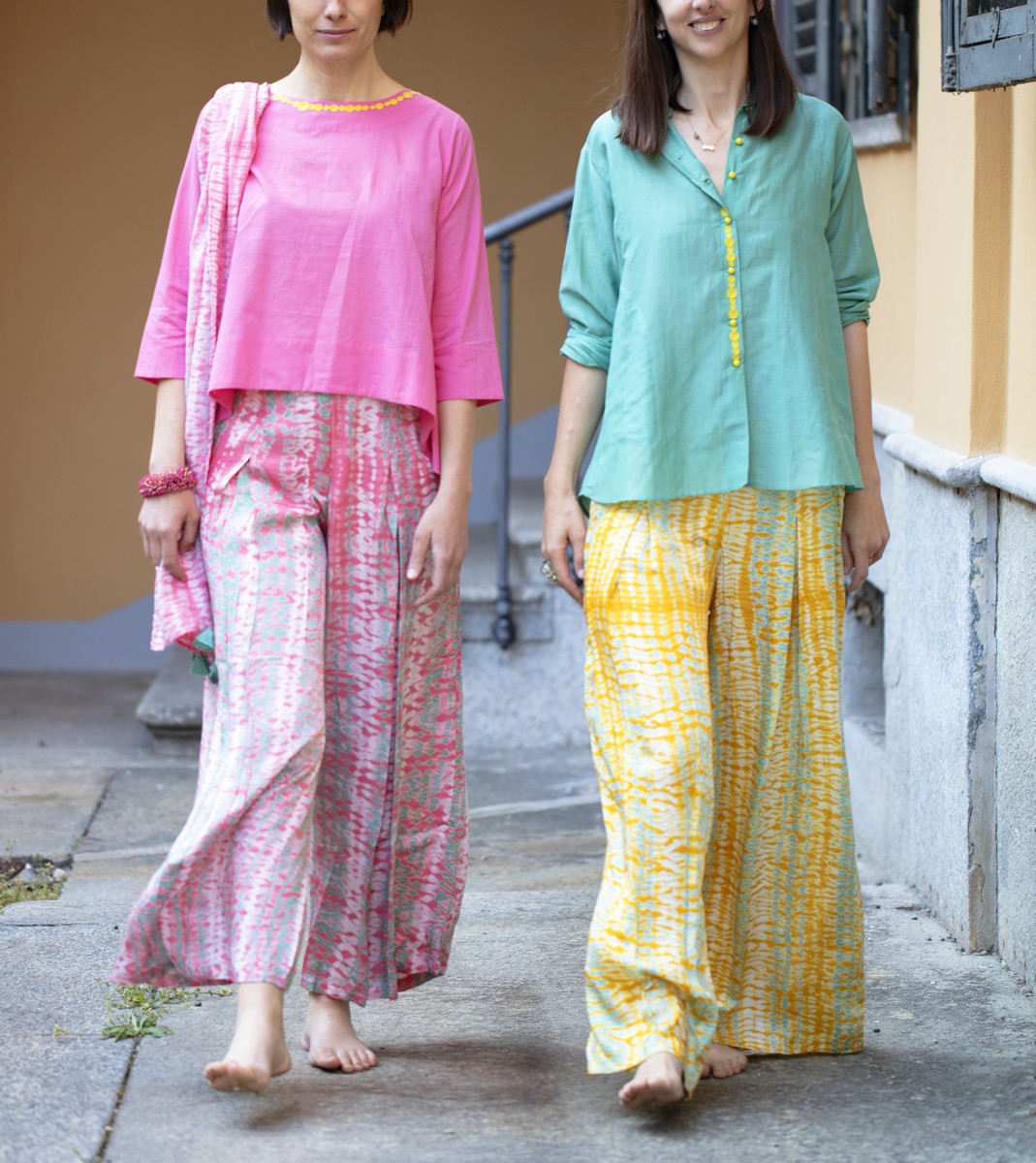 Caterina and Francesca with palazzo TIE/DYE pants with solid colour top